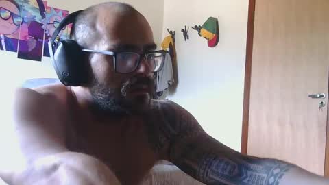 pretoriaan online show from 10-19-25, 03:34