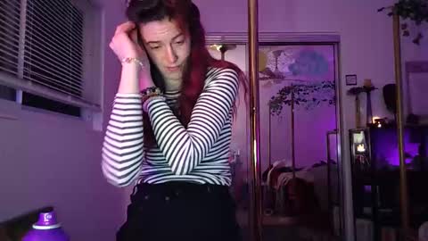 PrettiBritti online show from 02-05-26, 06:18