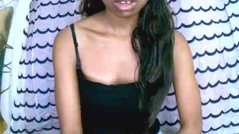 prettiethalia online show from 01-12-26, 07:24