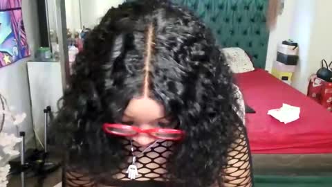 Yasmine pretty online show from 09-12-25, 11:43