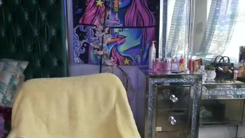 Yasmine pretty online show from 06-22-26, 07:11