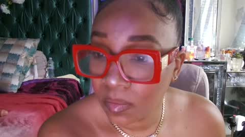 Yasmine pretty online show from 06-23-26, 07:12