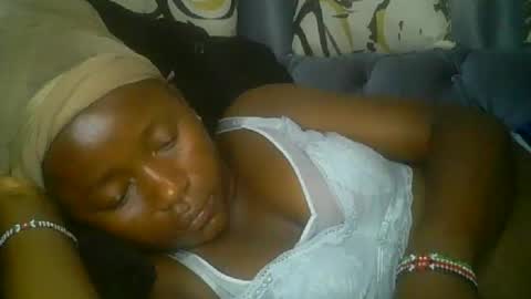 abella online show from 09-15-25, 09:09