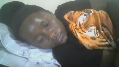 abella online show from 10-26-25, 09:31