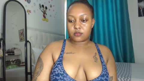 Snapshot of pretty_annah chatting on 01-17-26, 07:02 Annah online show from 01-17-26, 07:02