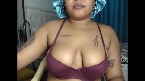 Snapshot of pretty_annah chatting on 03-27-26, 08:26 Annah online show from 03-27-26, 08:26