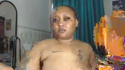 Snapshot of pretty_annah chatting on 04-19-26, 02:05 Annah online show from 04-19-26, 02:05