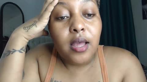 Snapshot of pretty_annah chatting on 05-07-26, 10:26 Annah online show from 05-07-26, 10:26
