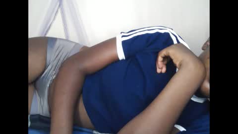 Snapshot of pretty_ass07 chatting on 04-16-26, 03:29 pretty_ass07 online show from 04-16-26, 03:29