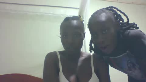 pretty_betty_ online show from 02-07-25, 11:01