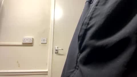 Snapshot of pretty_boy_jack chatting on 12-23-24, 02:45 pretty_boy_jack online show from 12-23-24, 02:45