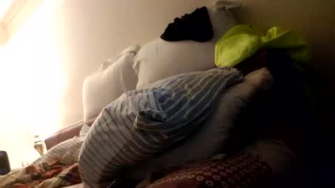 Snapshot of pretty_boy_jack chatting on 02-04-25, 05:21 pretty_boy_jack online show from 02-04-25, 05:21