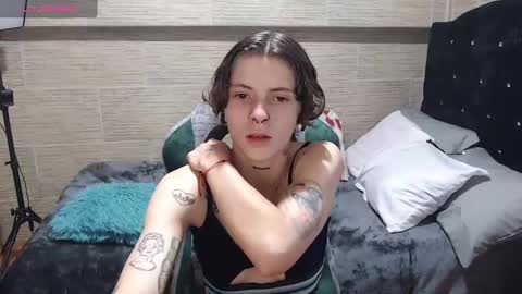 pretty_cristal22 online show from 02-28-25, 01:26