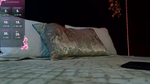 pretty_cristal22 online show from 02-06-26, 01:25