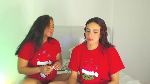 Snapshot of pretty_dirty_sis chatting on 12-07-24, 08:22 Dirty Sis online show from 12-07-24, 08:22