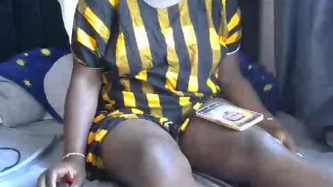 pretty_gaal online show from 12-28-24, 12:24