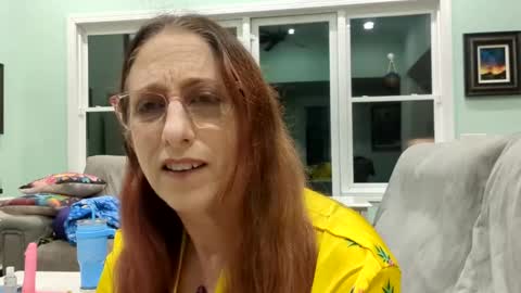 pretty_girl0415 online show from 12-20-24, 12:19