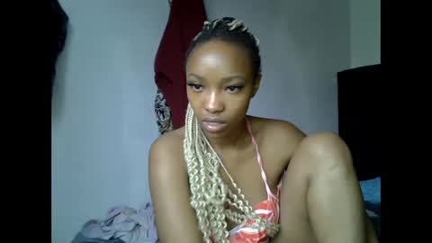 pretty jazminee online show from 06-11-26, 07:17