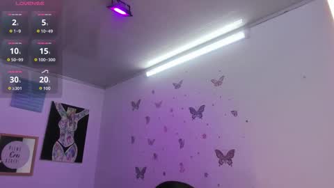 Snapshot of pretty_johnson_ chatting on 03-19-26, 11:36 pretty online show from 03-19-26, 11:36