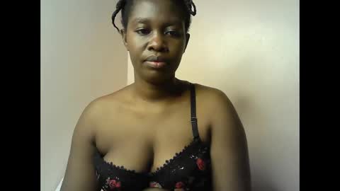 pretty_kylah online show from 11-30-25, 05:06