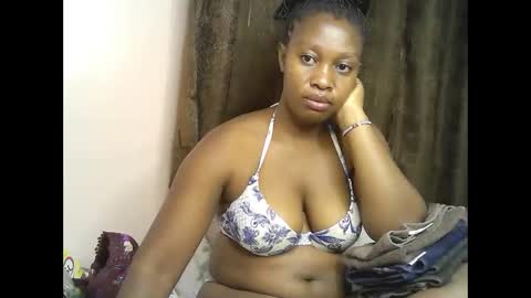 pretty_kylah online show from 05-08-26, 12:32