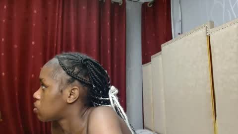 Pretty online show from 03-15-26, 06:47