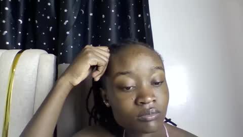 pretty luv1 online show from 05-07-26, 09:14