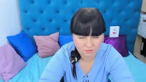 pretty_malika online show from 10-08-25, 02:31