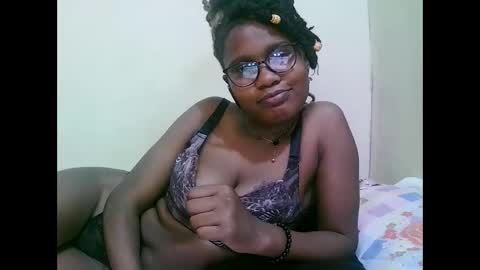 Snapshot of pretty_mellan chatting on 01-22-25, 07:03 pretty_mellan online show from 01-22-25, 07:03