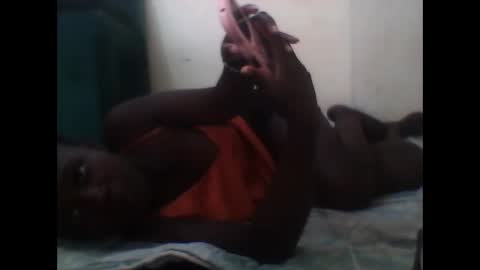 pretty_mellanin1 online show from 12-03-24, 06:15