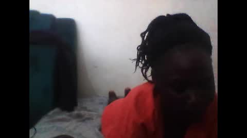 pretty_mellanin1 online show from 12-04-24, 10:13