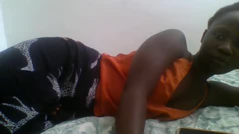 pretty_mellanin1 online show from 01-20-25, 09:56