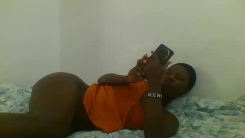pretty_mellanin1 online show from 01-22-25, 11:45