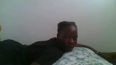 pretty_mellanin1 online show from 01-24-25, 07:51