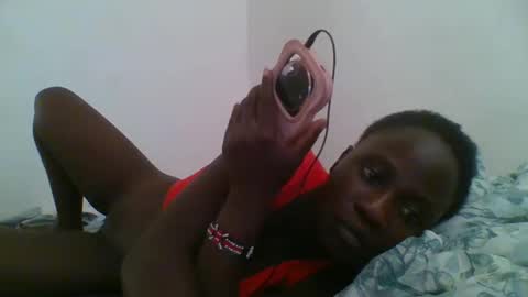 pretty_mellanin1 online show from 01-28-25, 11:17