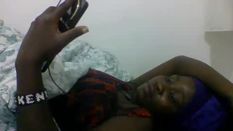pretty_mellanin1 online show from 01-30-25, 06:54