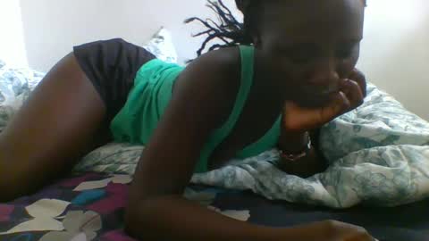 pretty_mellanin1 online show from 02-01-25, 10:15