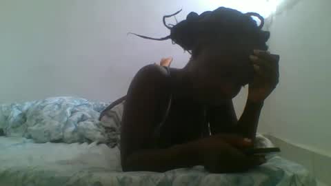 pretty_mellanin1 online show from 02-21-25, 08:51
