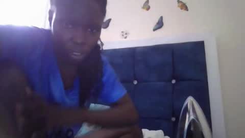pretty_petite_ebony online show from 09-24-25, 08:39
