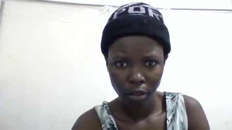 pretty_petite_ebony online show from 06-15-26, 03:09