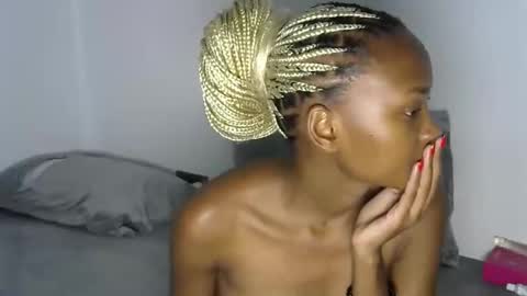 Pretty doll online show from 11-21-25, 08:40