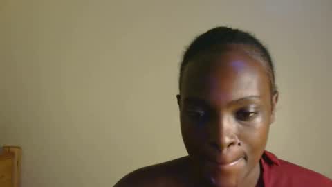 pretty_rezi online show from 02-26-26, 05:23