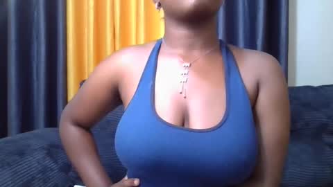 pretty_shila online show from 12-21-25, 09:11