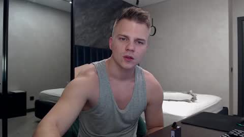 Snapshot of pretty_sweety chatting on 10-22-25, 02:34 Justin online show from 10-22-25, 02:34