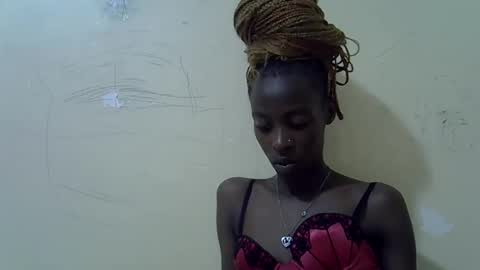 Vee online show from 03-09-26, 06:34