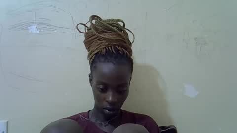 Vee online show from 03-16-26, 04:44