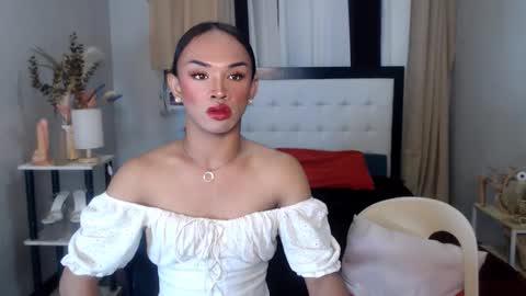 Snapshot of prettyakhira chatting on 02-18-25, 01:44 prettyakhira online show from 02-18-25, 01:44