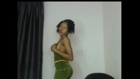 Snapshot of prettybaby6 chatting on 03-08-26, 05:28 helen online show from 03-08-26, 05:28