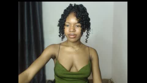 Snapshot of prettybaby6 chatting on 03-10-26, 10:04 helen online show from 03-10-26, 10:04