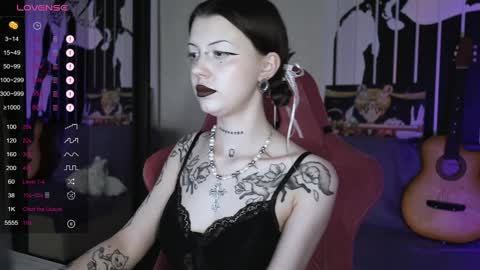 Violet online show from 12-30-24, 09:48